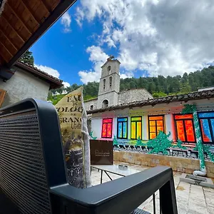 Auberge de jeunesse Helin's By Backpackers, Berat